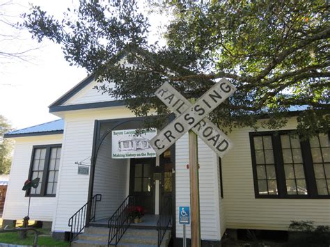 bayou lacombe museum.